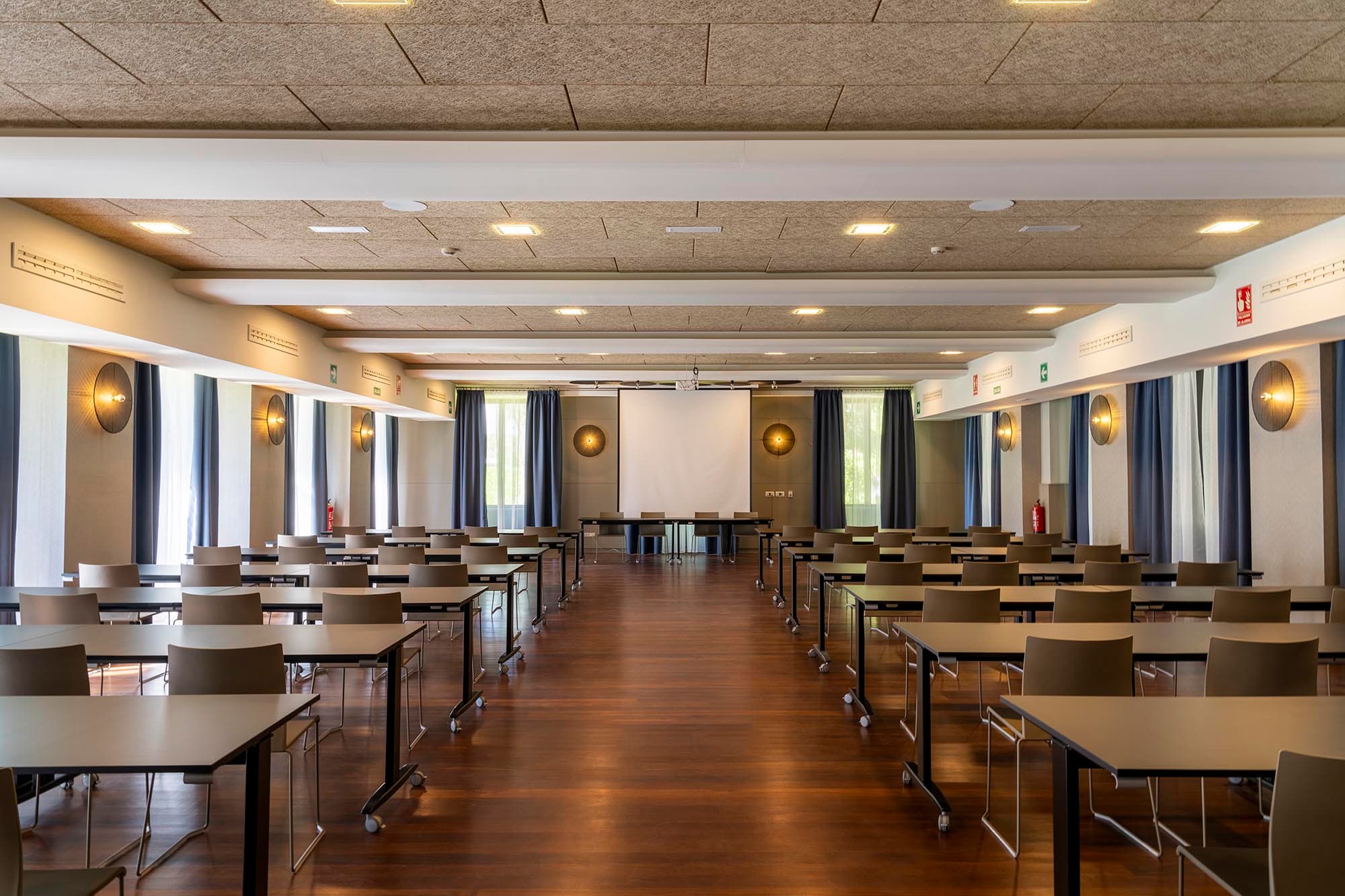 Sala de reuniones y eventos corporativos en Galicia